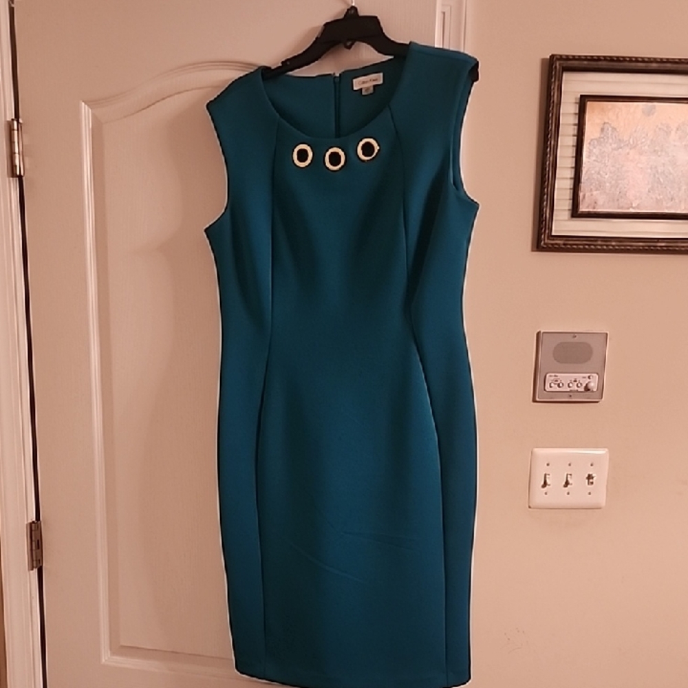Elegant Teal Sleeveless Dress size 14